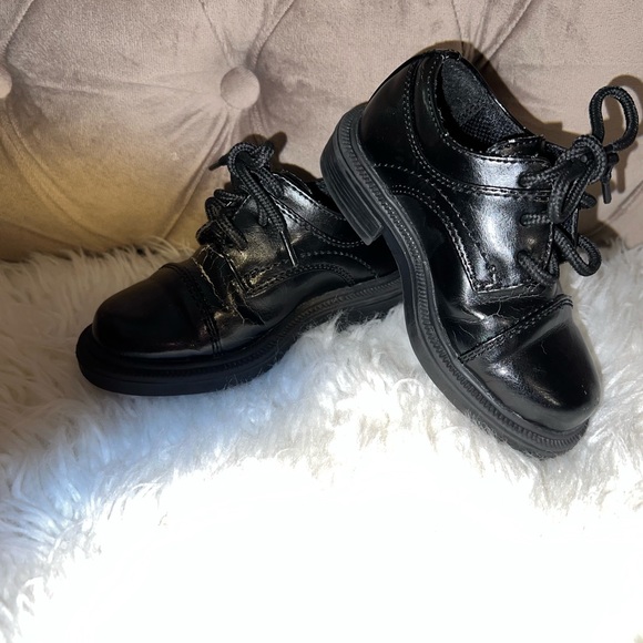 Size 7c Black Stacy Adams Toddler Dress Shoes - Picture 2 of 4